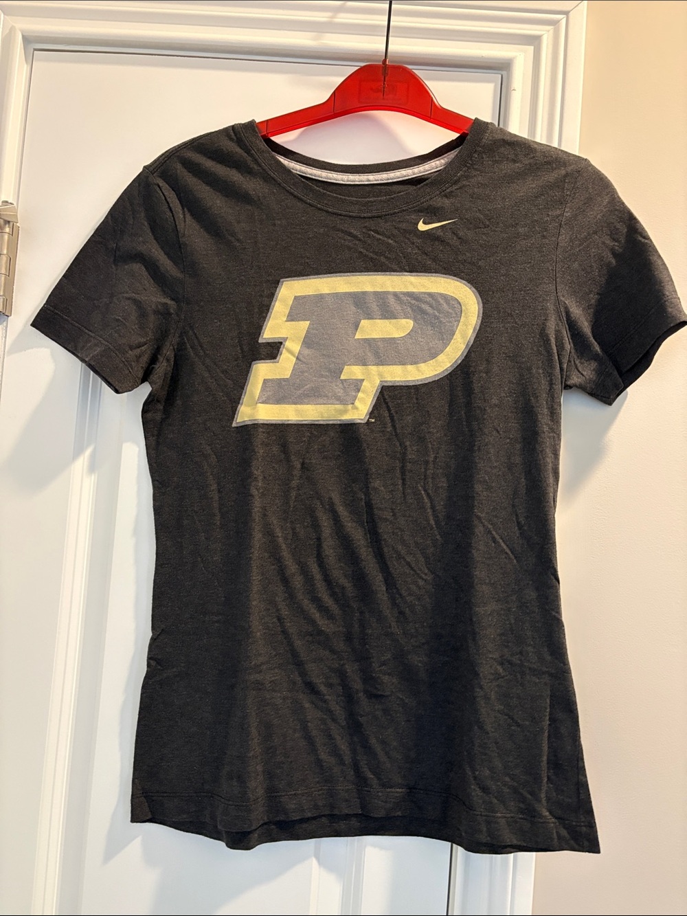 Purdue Women’s Nike Black & Gold Logo Tee